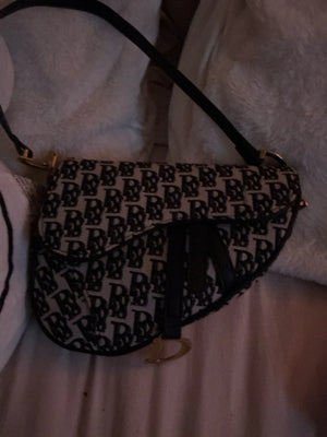 A0ec0c70b9fa24b5e9fd0a0b45109d578C.jpg