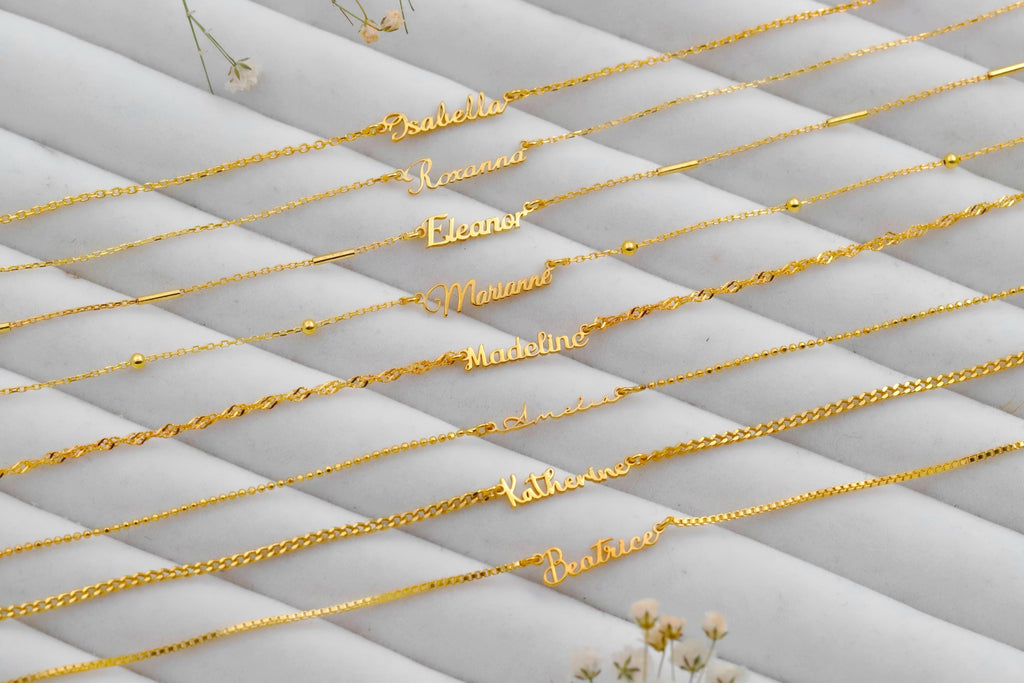 14K Gold Name Necklace - Customizable, Trendy, Chic